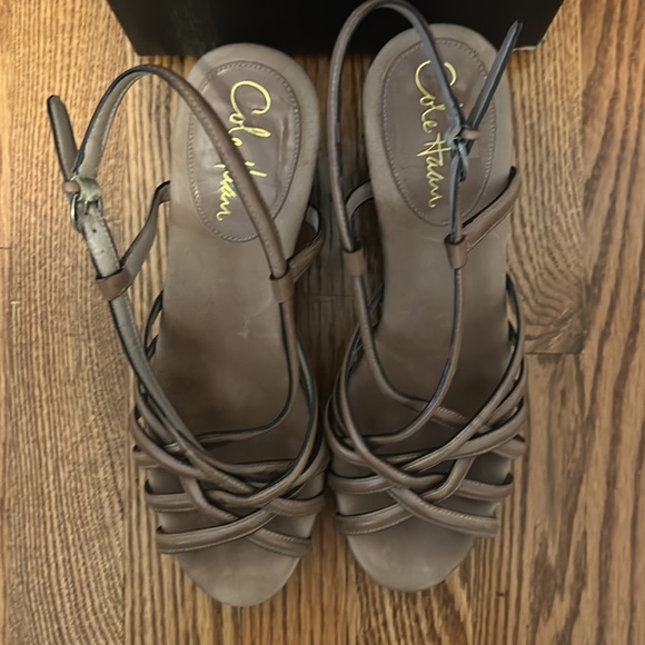 Cole Haan wedge sandals size 8 1/2 - Picture 5 of 6